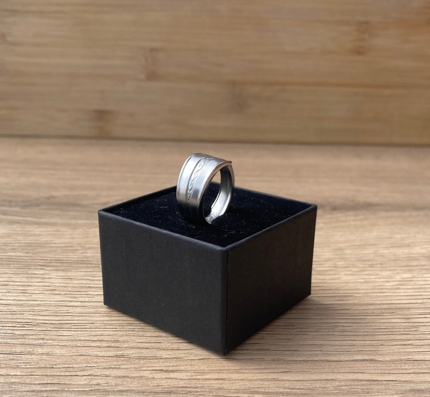 Handcrafted Vintage Spoon Ring - Stainless Steel | Arrow