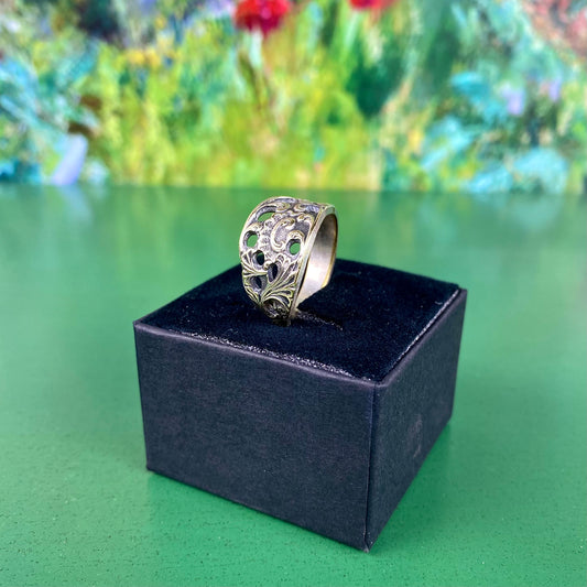 Handcrafted Brass Floral Ring | Garden