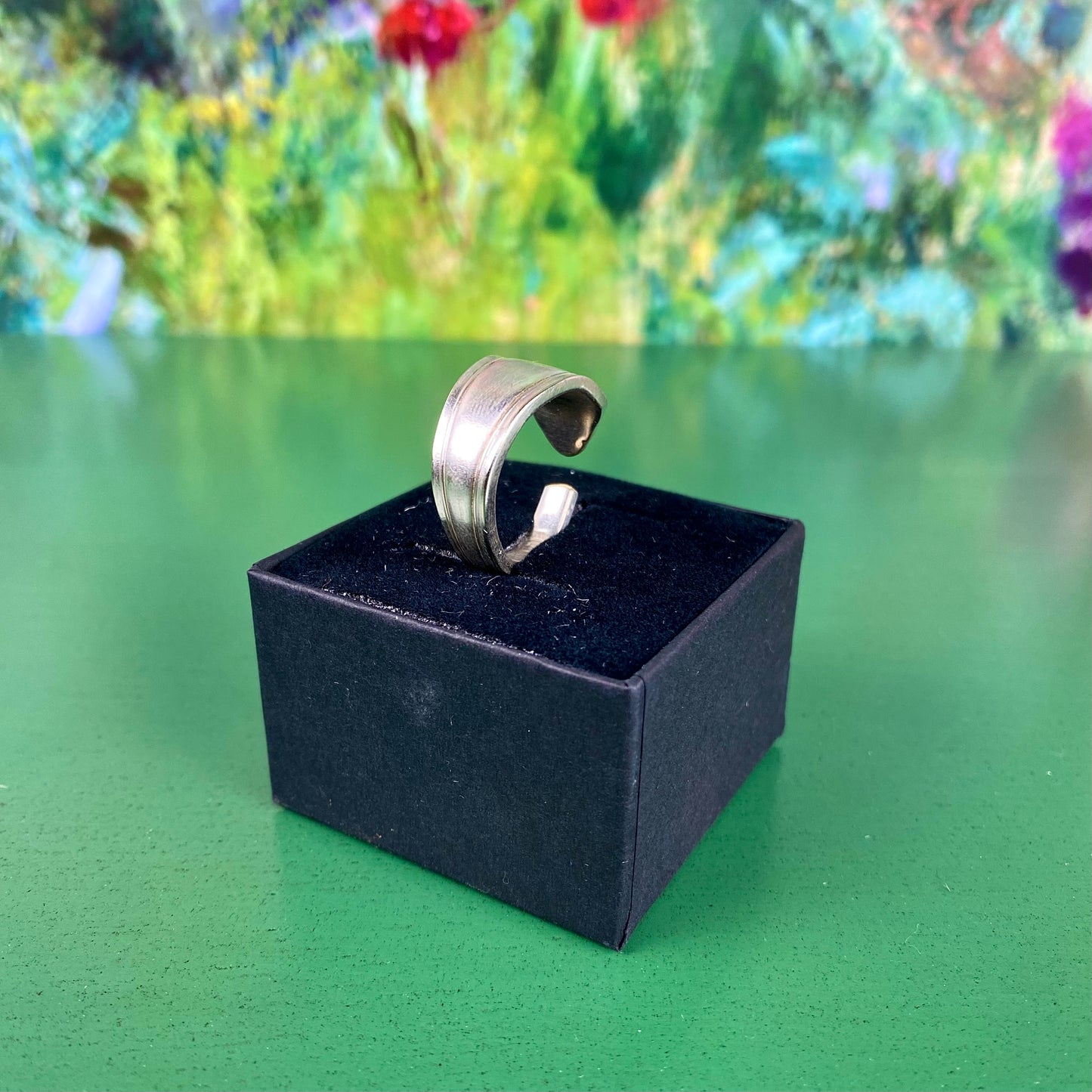 Handcrafted Silver-plated Flower Ring | Aster