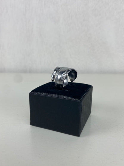 Handcrafted Stainless Steel Spiral Spoonring