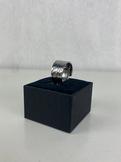 Handcrafted Stainless Steel Dented Spoonring