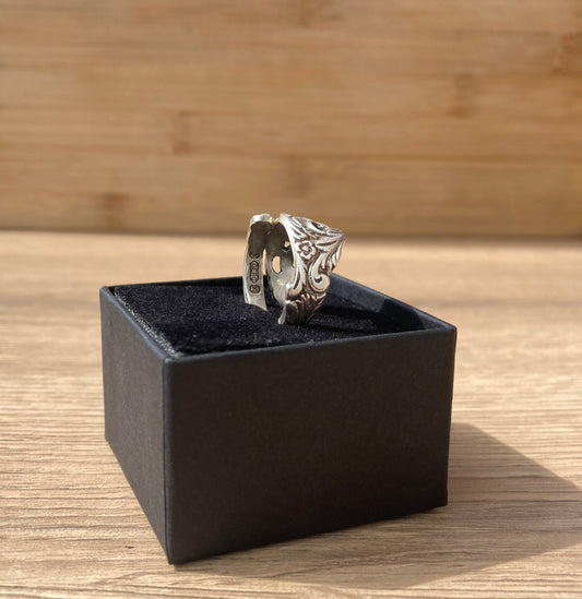 Handcrafted Vintage Spoon Ring - Silver-Plated | Garden