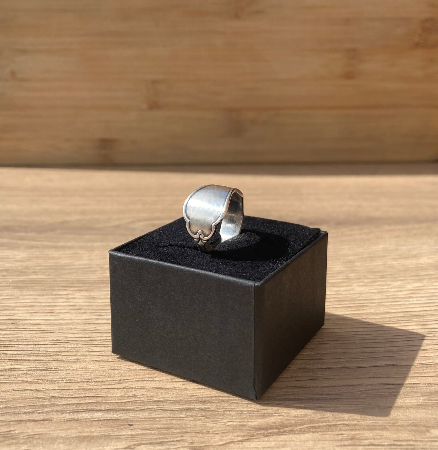Handcrafted Vintage Spoon Ring - Silver-Plated | Kagami