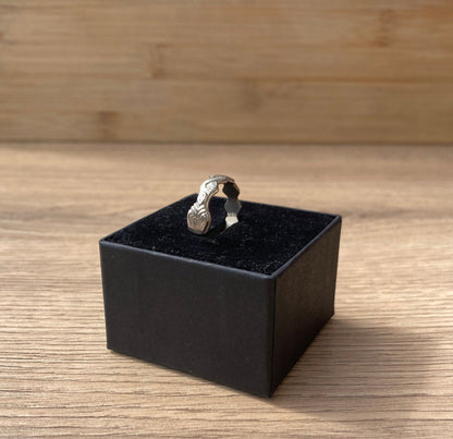 Handcrafted Vintage Spoonring - Stainless Steel | Pope