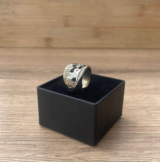 Vintage Handcrafted Spoon Ring - Silver-plated | S&G